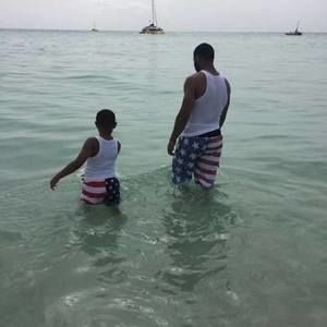 Meet your Posher, Neco